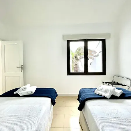 Estupenda Con Vistas Al Mar, Freewifi, Acceso Directo A La Playa En *