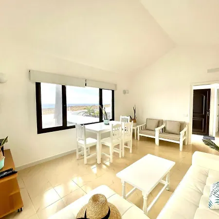 Estupenda Con Vistas Al Mar, Freewifi, Acceso Directo A La Playa En Charco del Palo