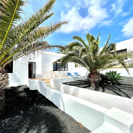 Estupenda Con Vistas Al Mar, Freewifi, Acceso Directo A La Playa En Villa *